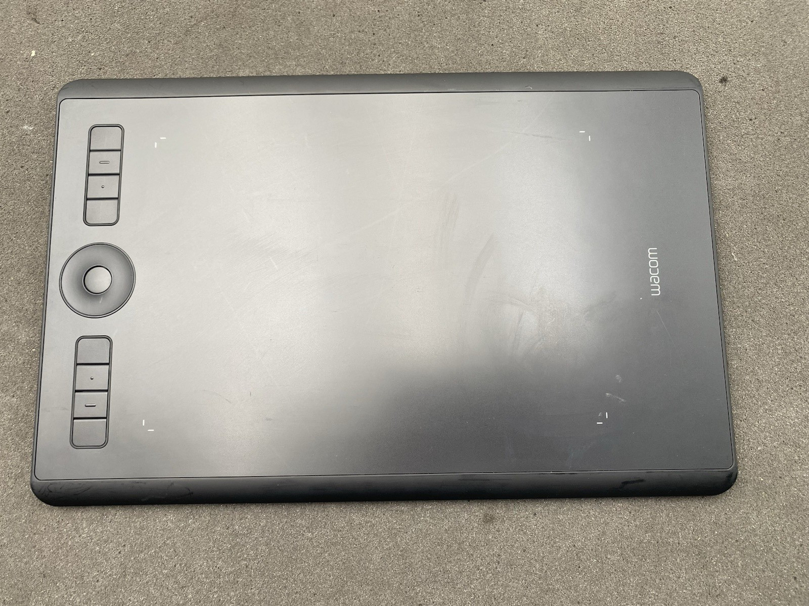 Wacom Intuos Pro Medium Drawing Tablet PTH-660 Tablet Only