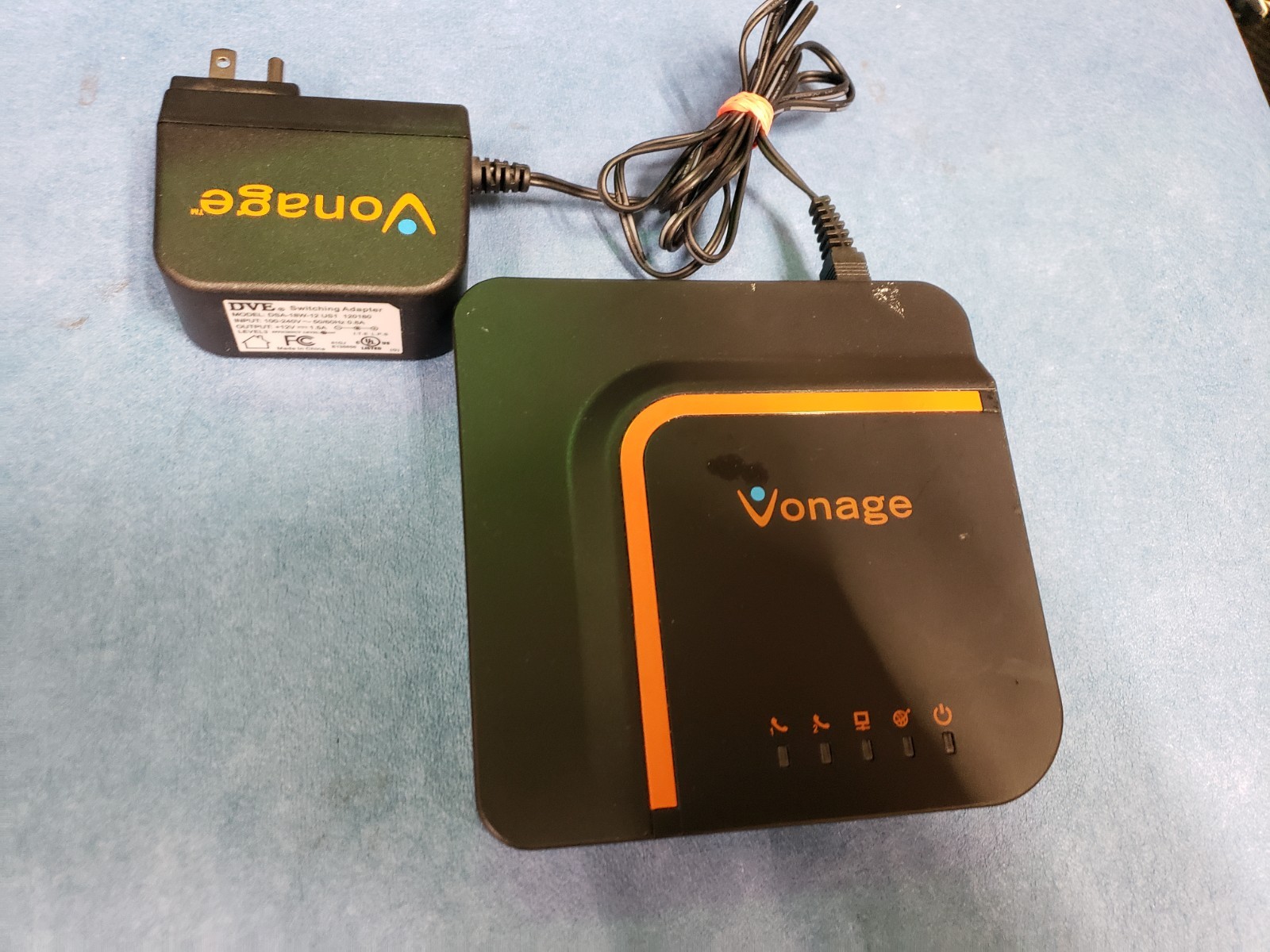 Vonage VDV23-VD Internet VOIP Digital Home Phone Service Adapter; 6149879
