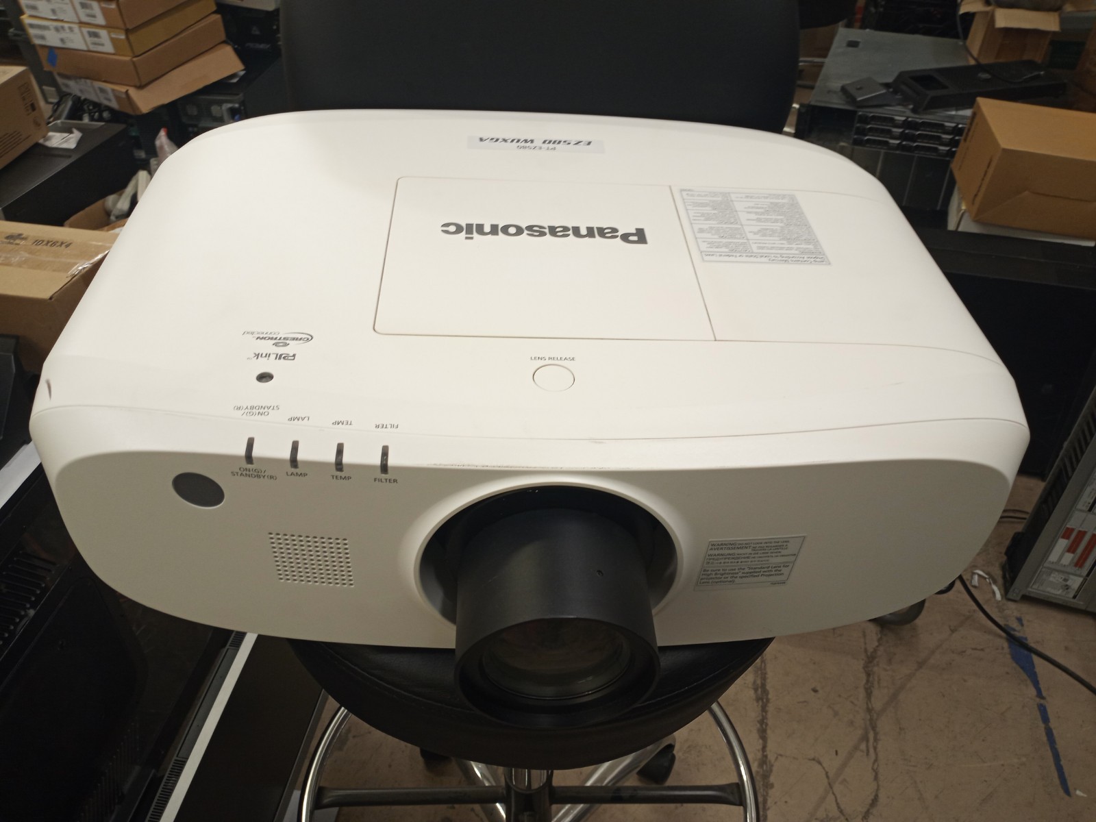 PANASONIC PT-EZ580  WUXGA HD PROJECTOR, LOW LAMP HOURS