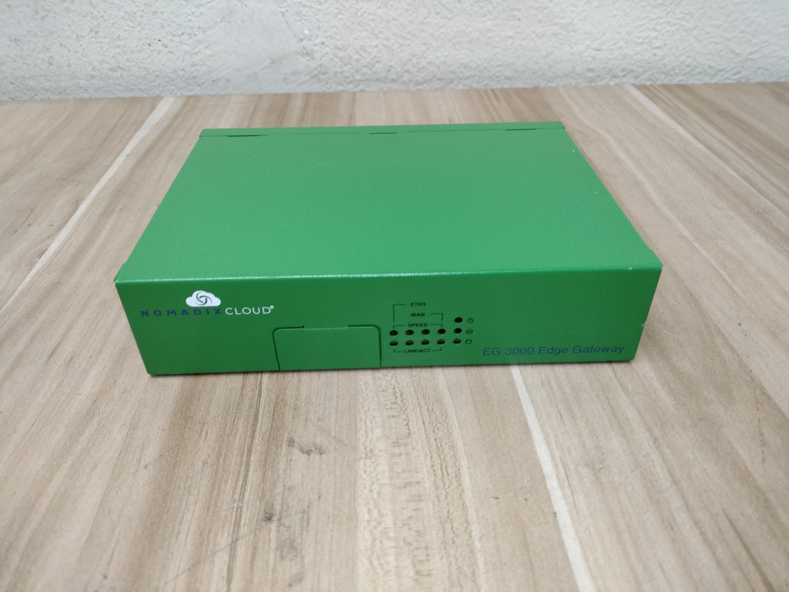Nomadix EG 3000 Access Gateway