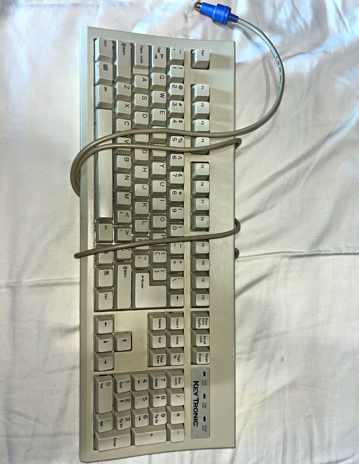 Key Tronic KB115PS2US-C Beige PS/2 Wired Keyboard QWERTY English Numeric Pad