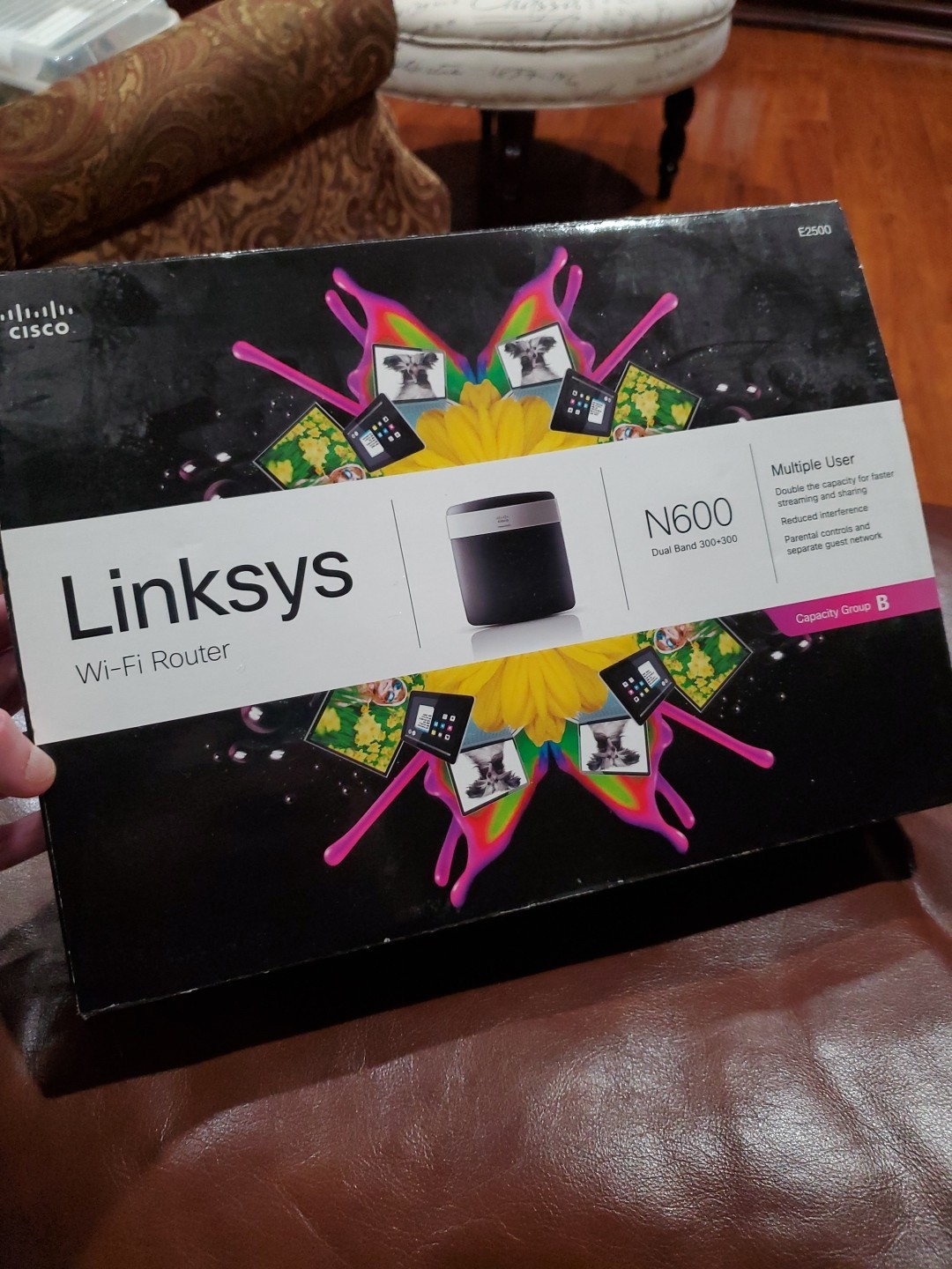 LINKSYS N600 DUAL BAND E2500 WIRELESS-N WI-FI ROUTER WIFI N 600 E 2500 ULBT-13