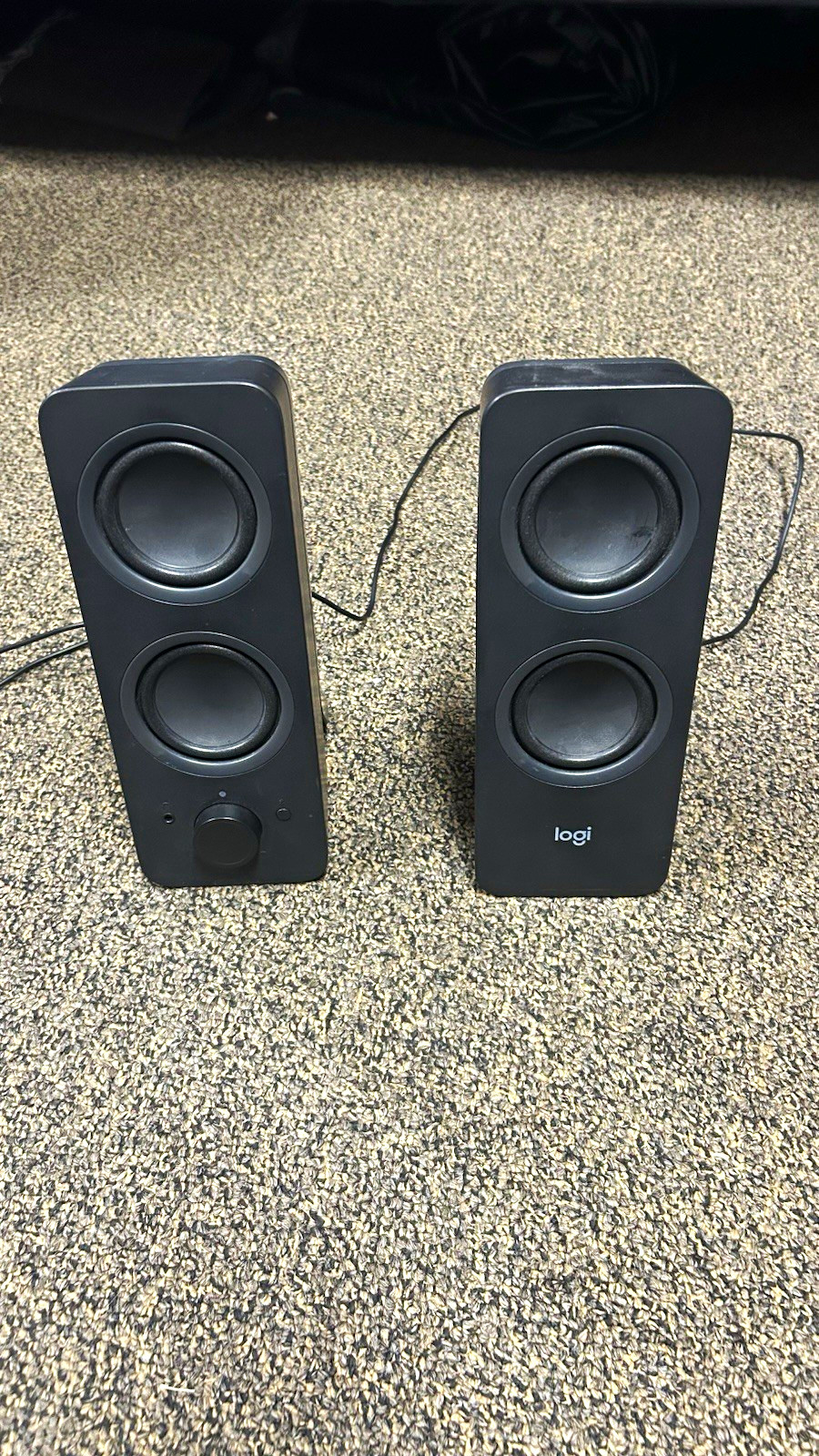 Logitech Z207 2.0 Channel Wired Bluetooth Speakers Pair, Black