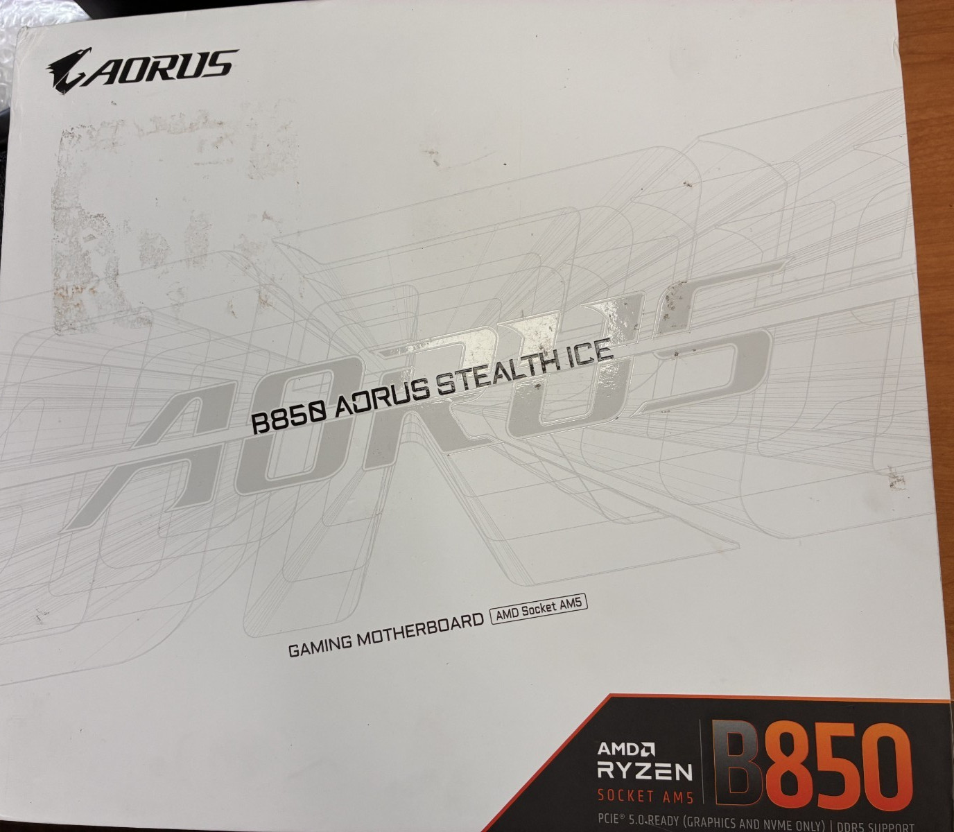 "READ" Gigabyte AORUS B850 A STEALTH ICE AMD AM5 ATX Motherboard