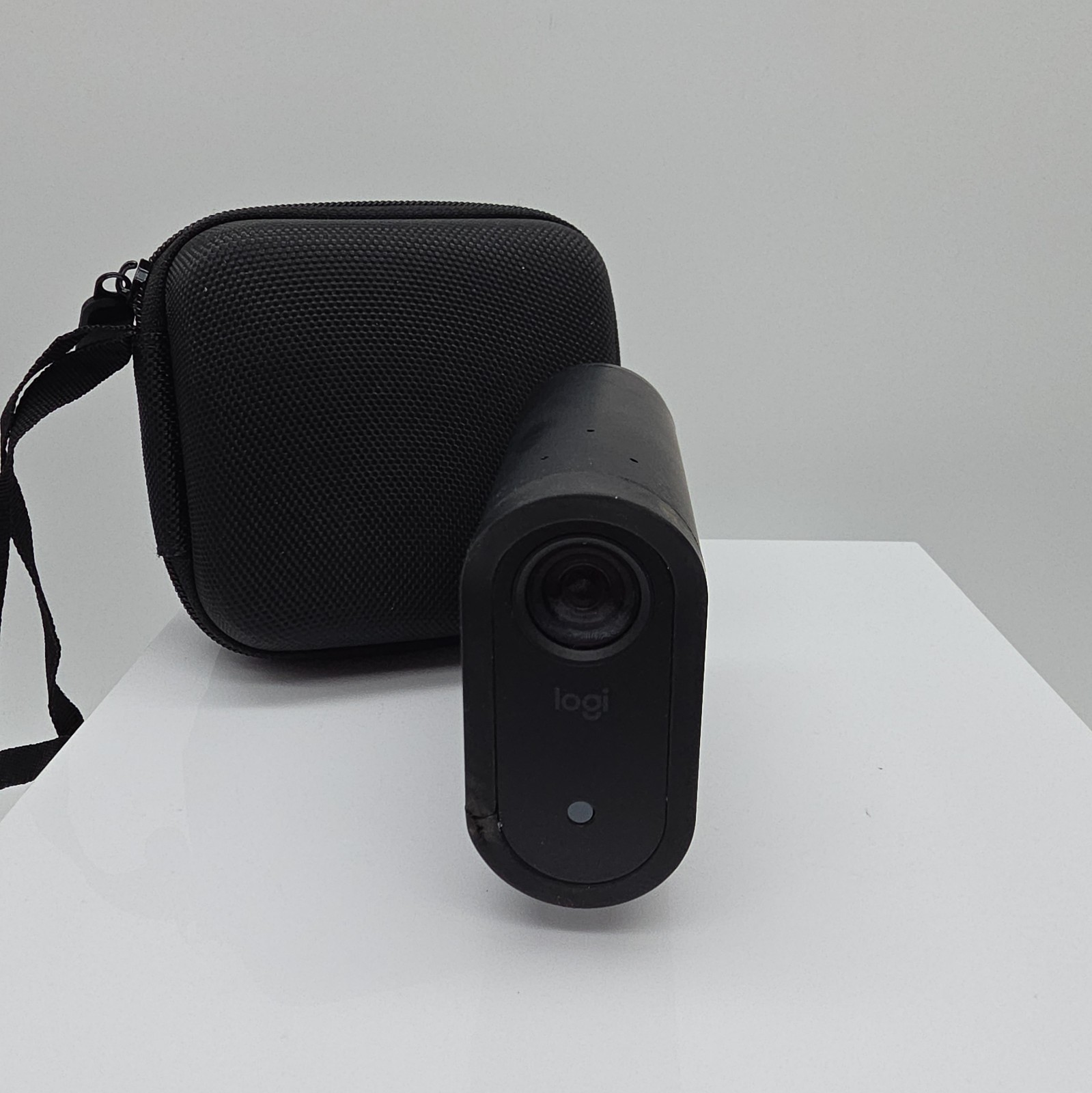 Logitech Mevo Start A30103A Streaming Video Camera 1080p Wi-Fi