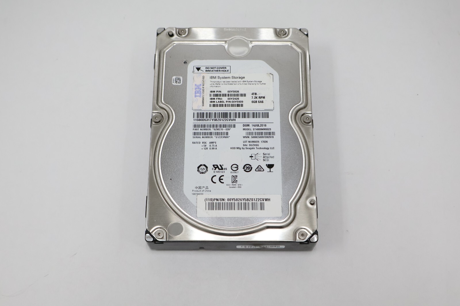 IBM System Storage 4TB 7.2K RPM 6GB/s SAS HDD | 9ZM270-039 - 00Y5826 - 00Y5909