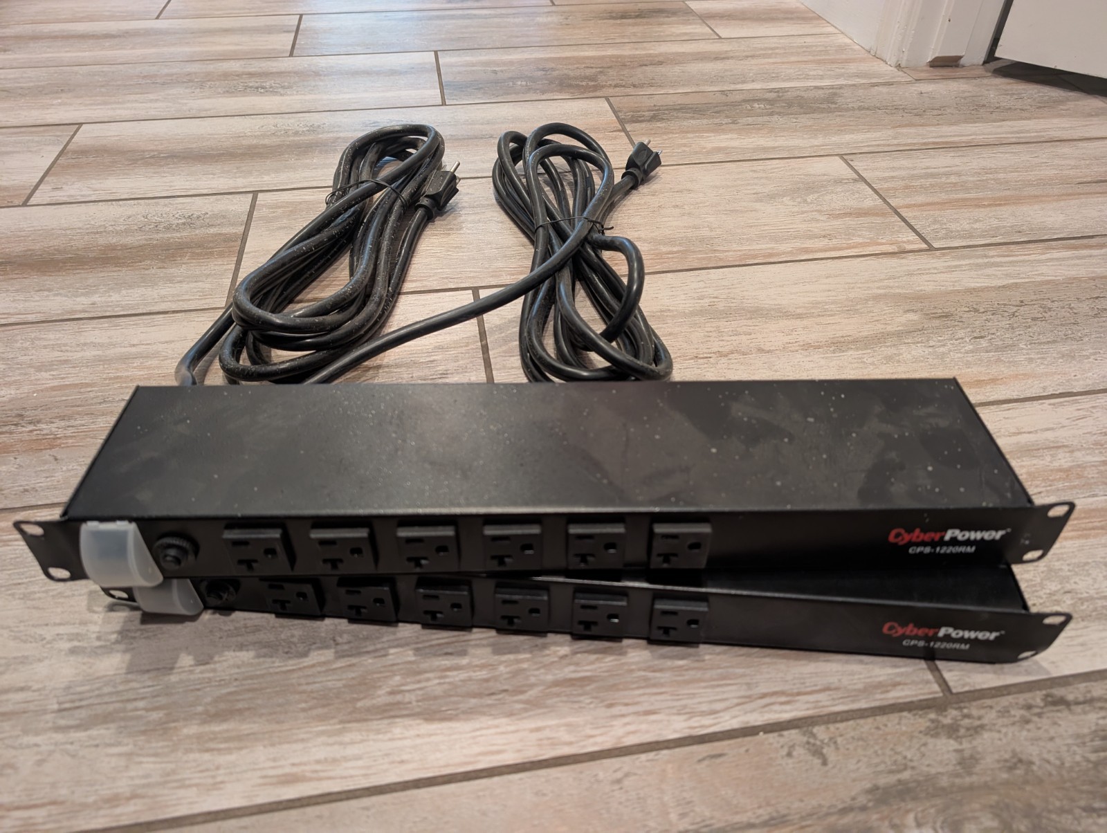 CyberPower Rack Mount 12-outlet Surge Protector Power Strip CPS1220RM