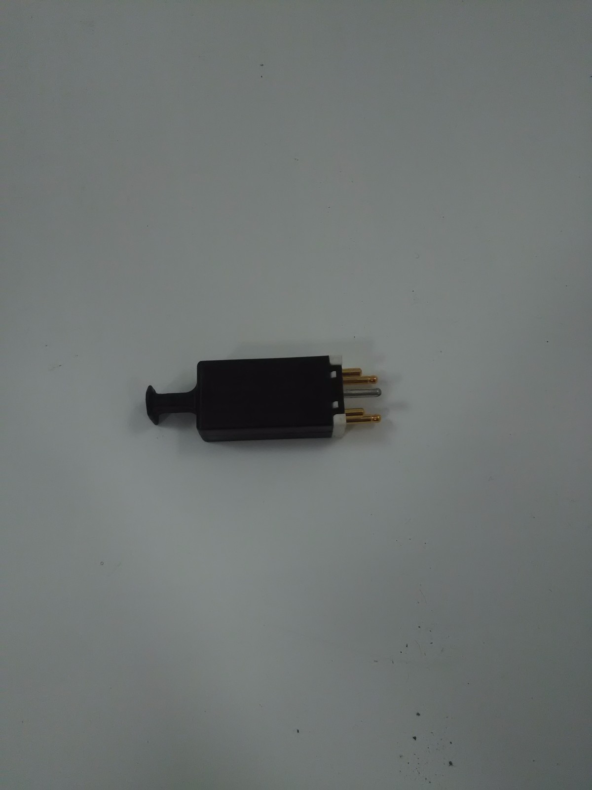 ONE LOT OF (50PCS) CORNING ADC F016950