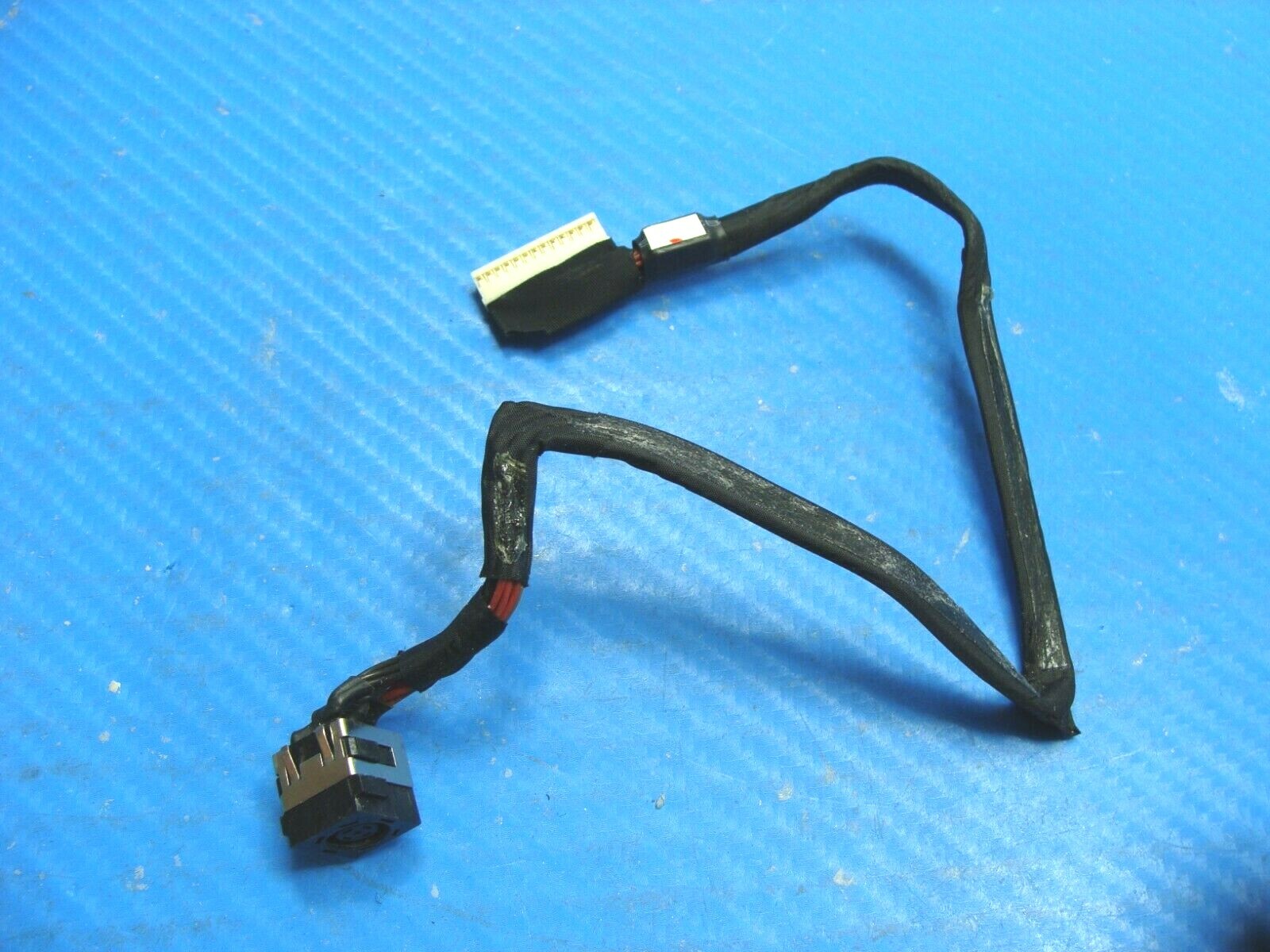 Dell Alienware 15.6" 15 R3 Genuine Laptop DC IN Power Jack w/ Cable DC30100Y800