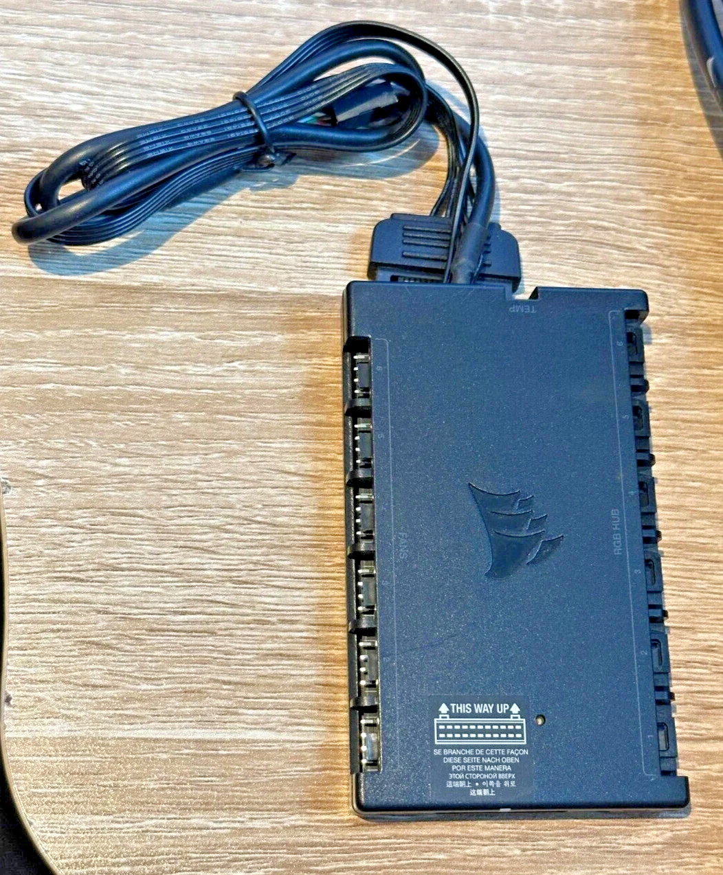 Corsair Commander CORE RGB PWM Fan Controller ONLY iCUE H100i/H150i/Capellix/XT