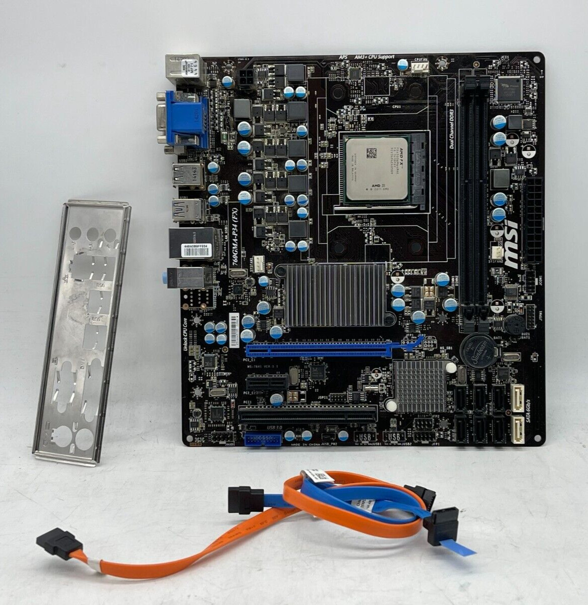 MSI 760GMA-P34 (FX) AM3b AMD FX 4300 DDR3