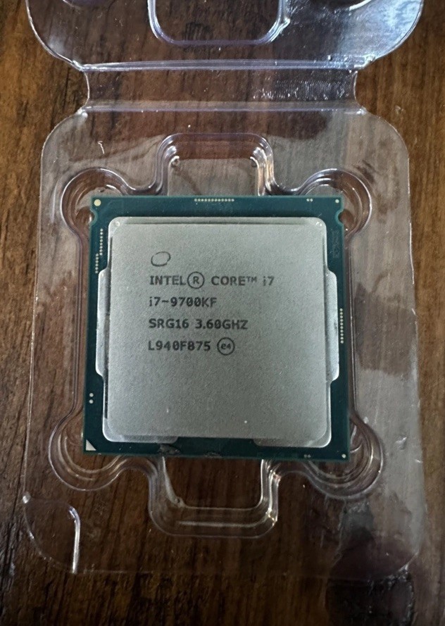Intel I7-9700KF 3.60GHz 8-Core 1151mm Thread LGA1151 - Used - Working
