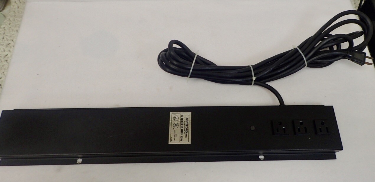 BRETFORD-3 OUTLET UNDER TABLE MOUNT POWER SUPPLY STRIP EC SERIES 10 AMPS 125 V