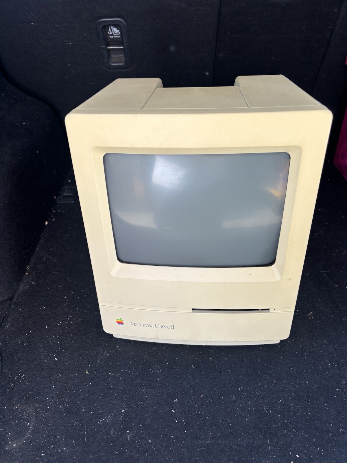 Vintage Apple Macintosh Classic 2 Model 4150 Monitor 1992 Works