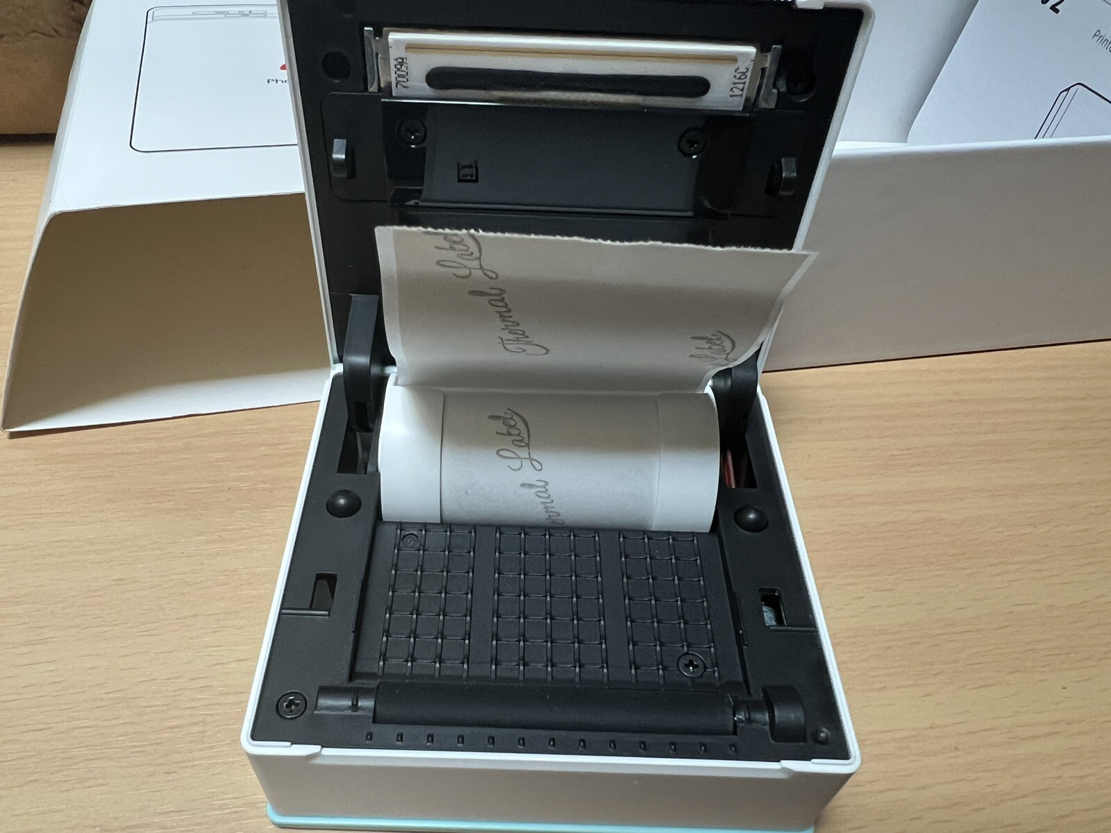 PAPERANG Phomemo M02 Pro 300dpi High Resolution Wireless  Thermal Pocket Printer