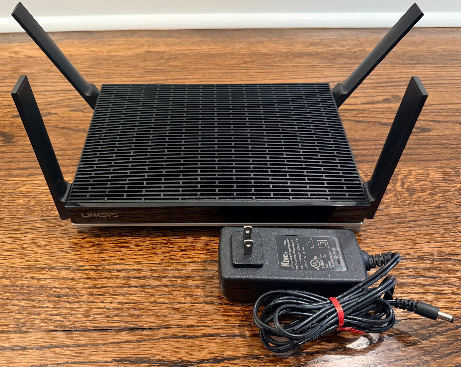 Linksys MR9610 V2  Max-Stream AX6000 Mesh Wi-Fi 6 Router, Tested & Working