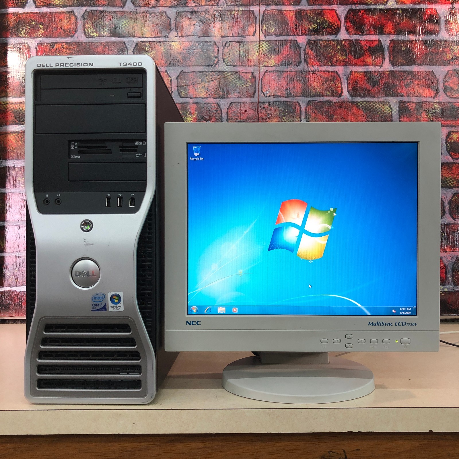 Dell Precision T3400 Workstation Core 2 3.16GHz 4GB RAM 256GB SSD Windows 7 Pro