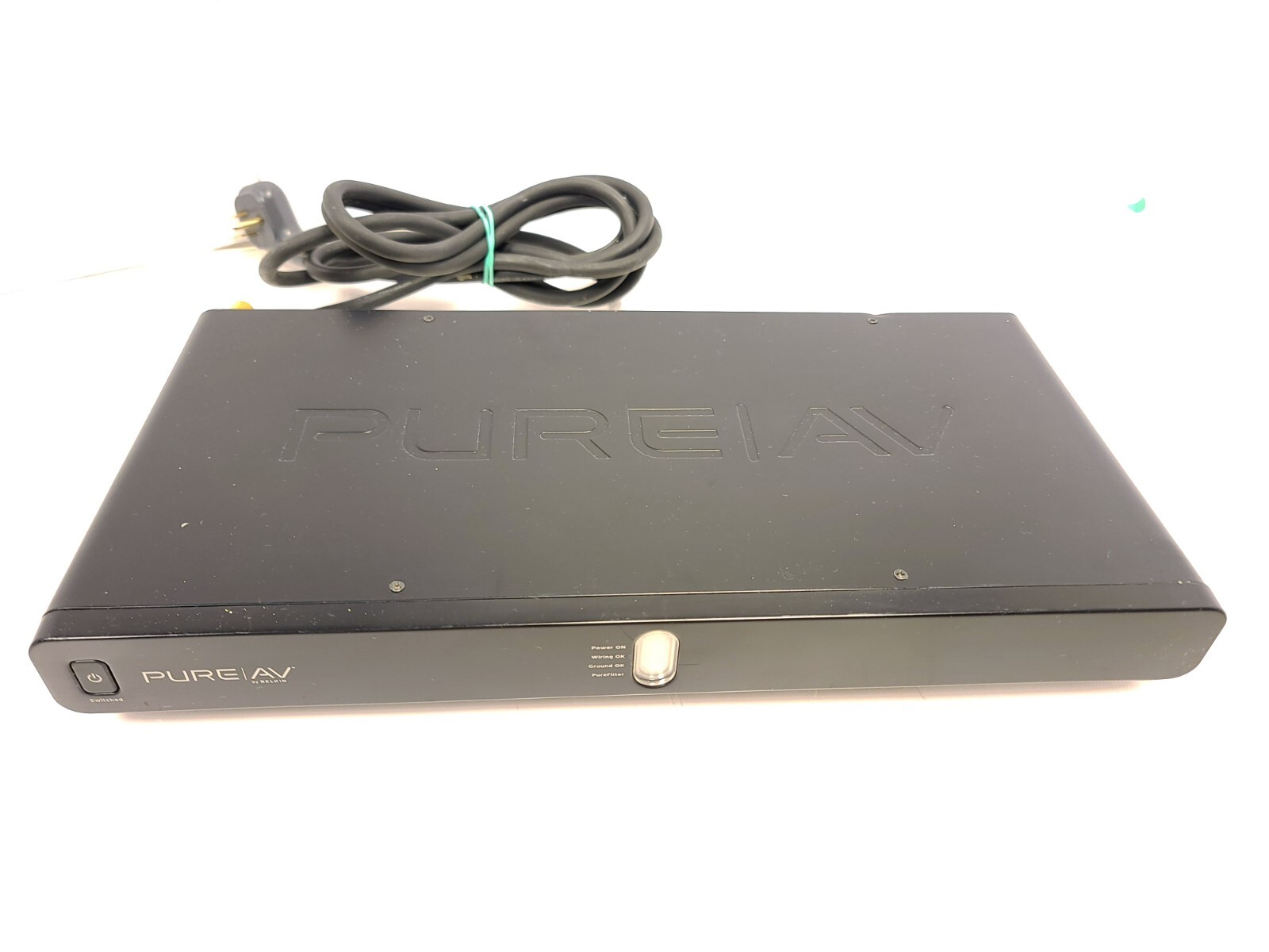 Pure AV  By Belkin AP20800 Home Theater Power Console Surge Protector