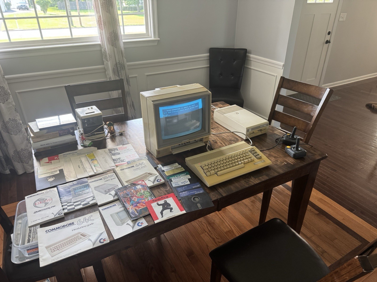 Commodore 64 ￼