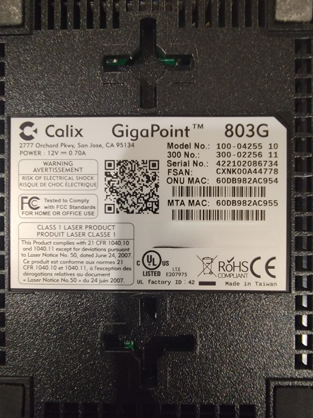 Calix 100-04255 GigaPoint 803G Fiber Optical Network  Modem w/ power (J084)