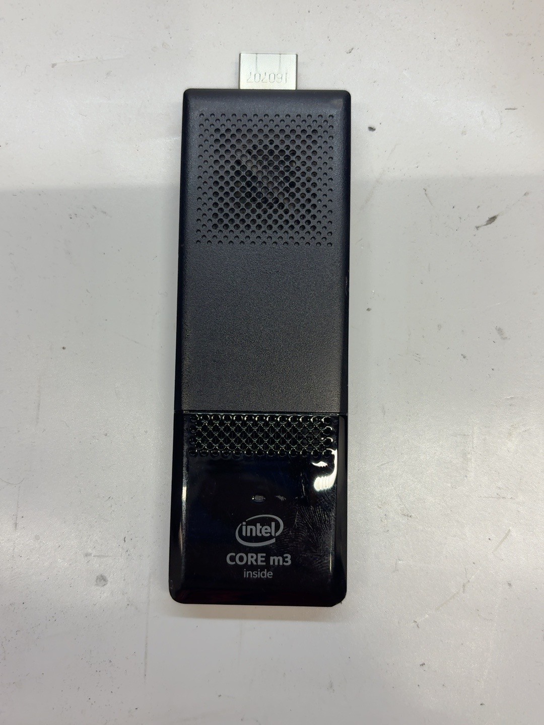 Intel Compute Stick STK2M364CC Core m3-6Y30 0.9GHz 2Core 4GB RAM 64 SD/eMMC t8c4
