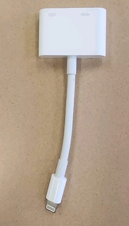 Apple MD826ZM/A Lightning Digital A/V HDMI Adapter - White