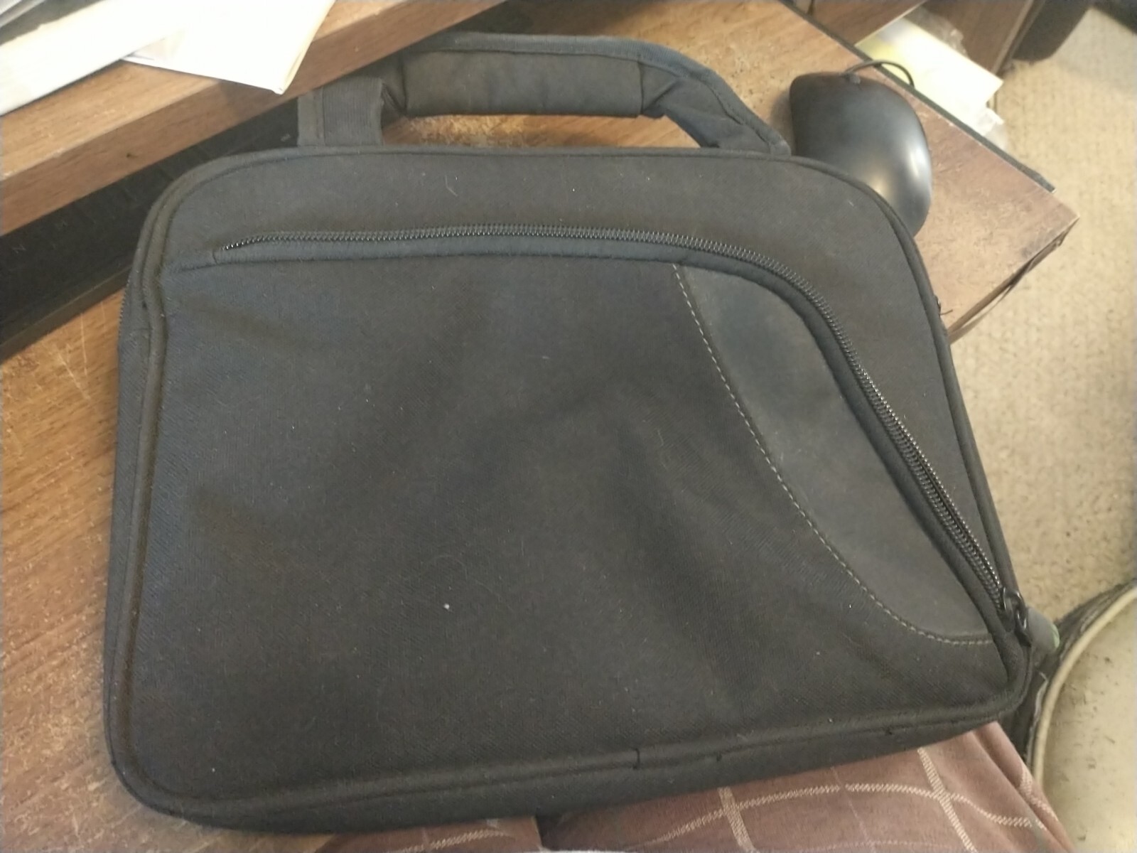 Targus AC0066 Model BUS0206 Ecosmart tablet padded black   Carrying Case