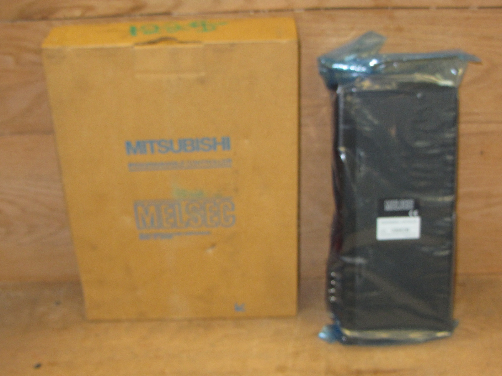 Mitsubishi AJ71AT21B Programmable Controller Dataliner Net B New in Open Box CSQ