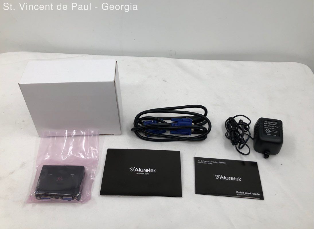 Aluratek AVS02 2-Port VGA Video Splitter High Signal Bandwidth 350MHz Open Box