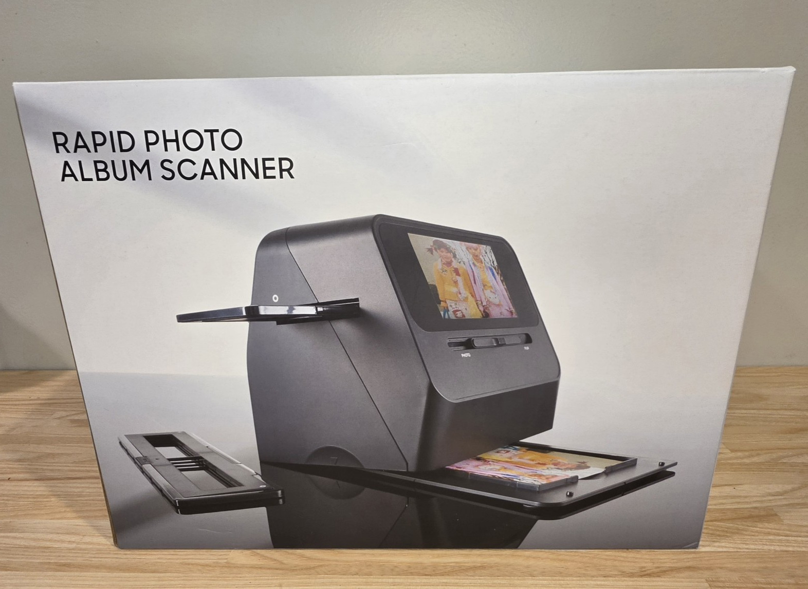 Sharper Image Rapid Photo Album Photo/Slide/Film Scanner 1200DPI LCD USB HDMI