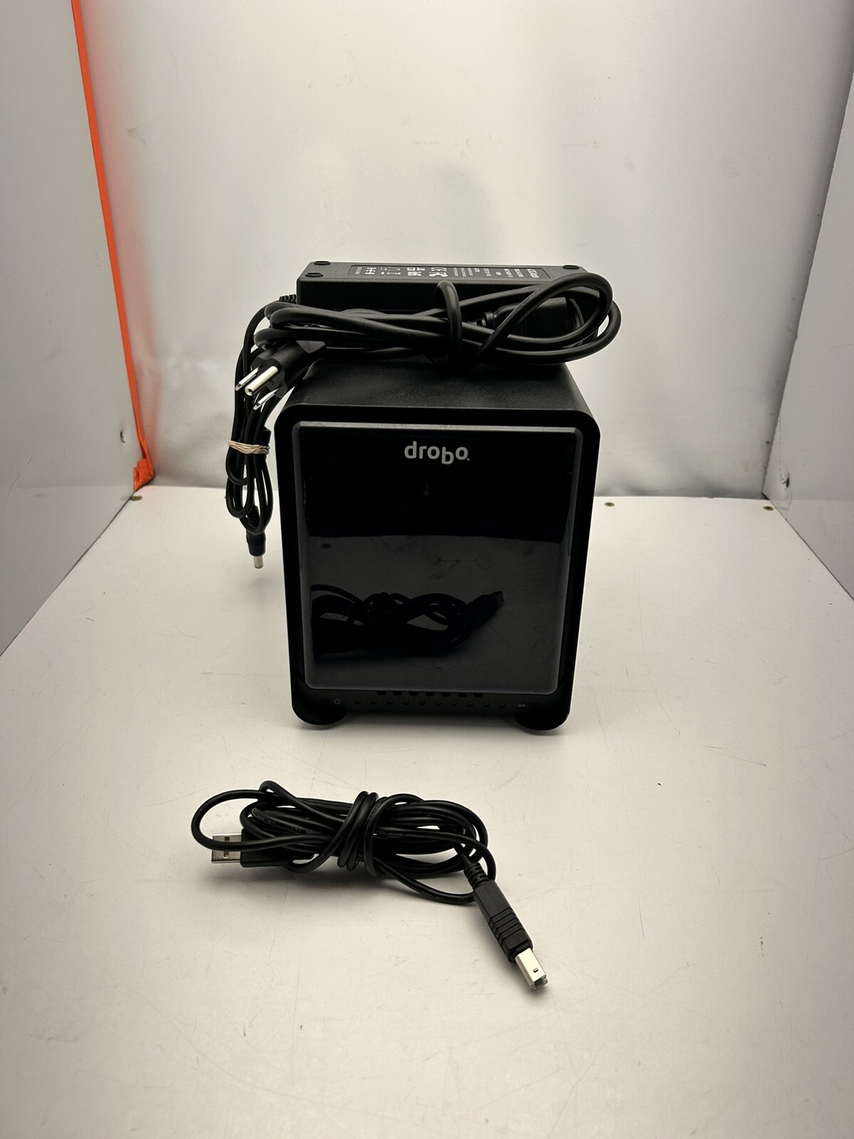 DROBO DRDR3-A 4-bay (5TB) External Storage Array W/POWER SUPPLY