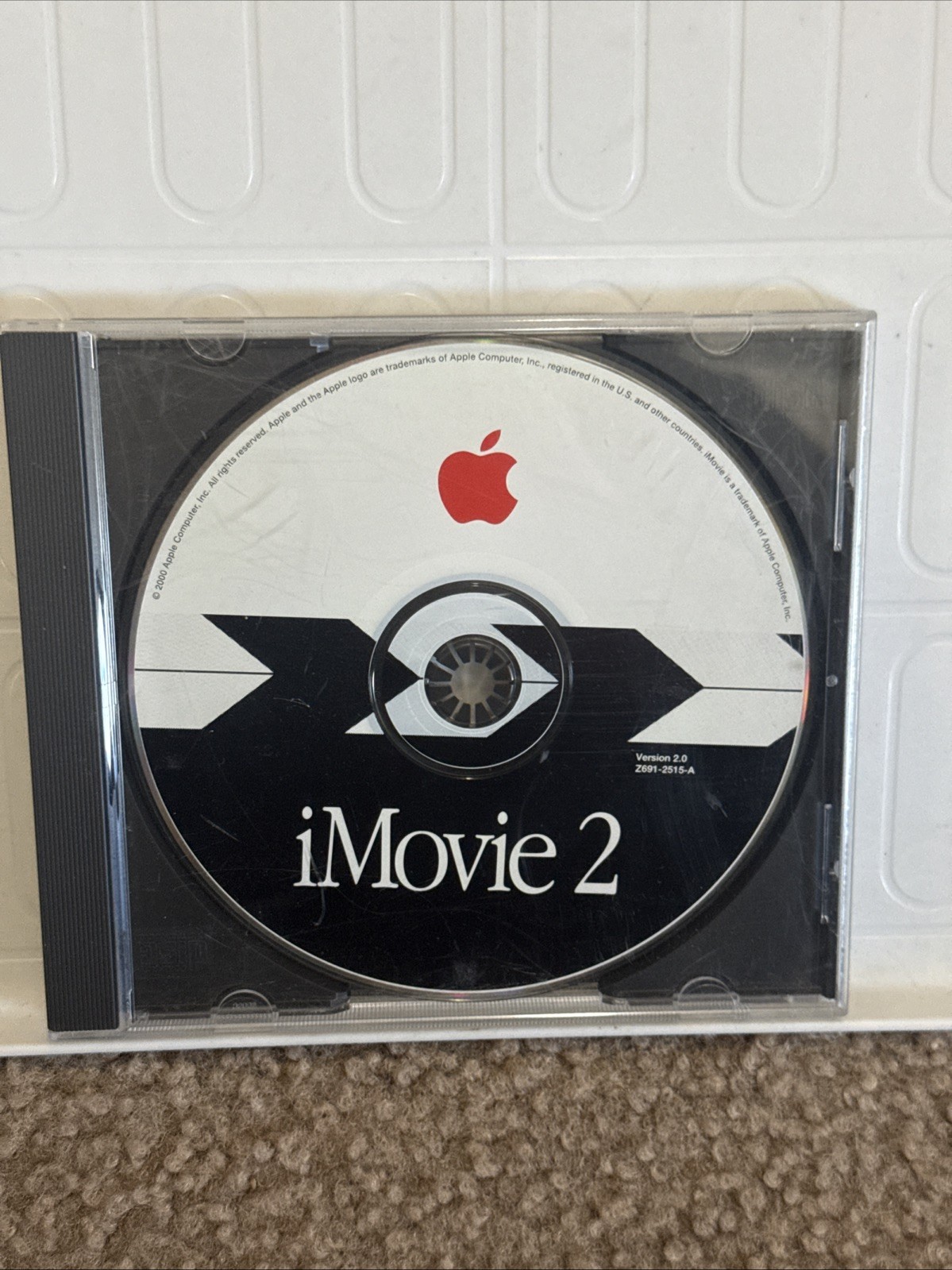 Vintage Apple iMovie 2 Version 2.0. Install CD-ROM Mac Software Z691-2515-A