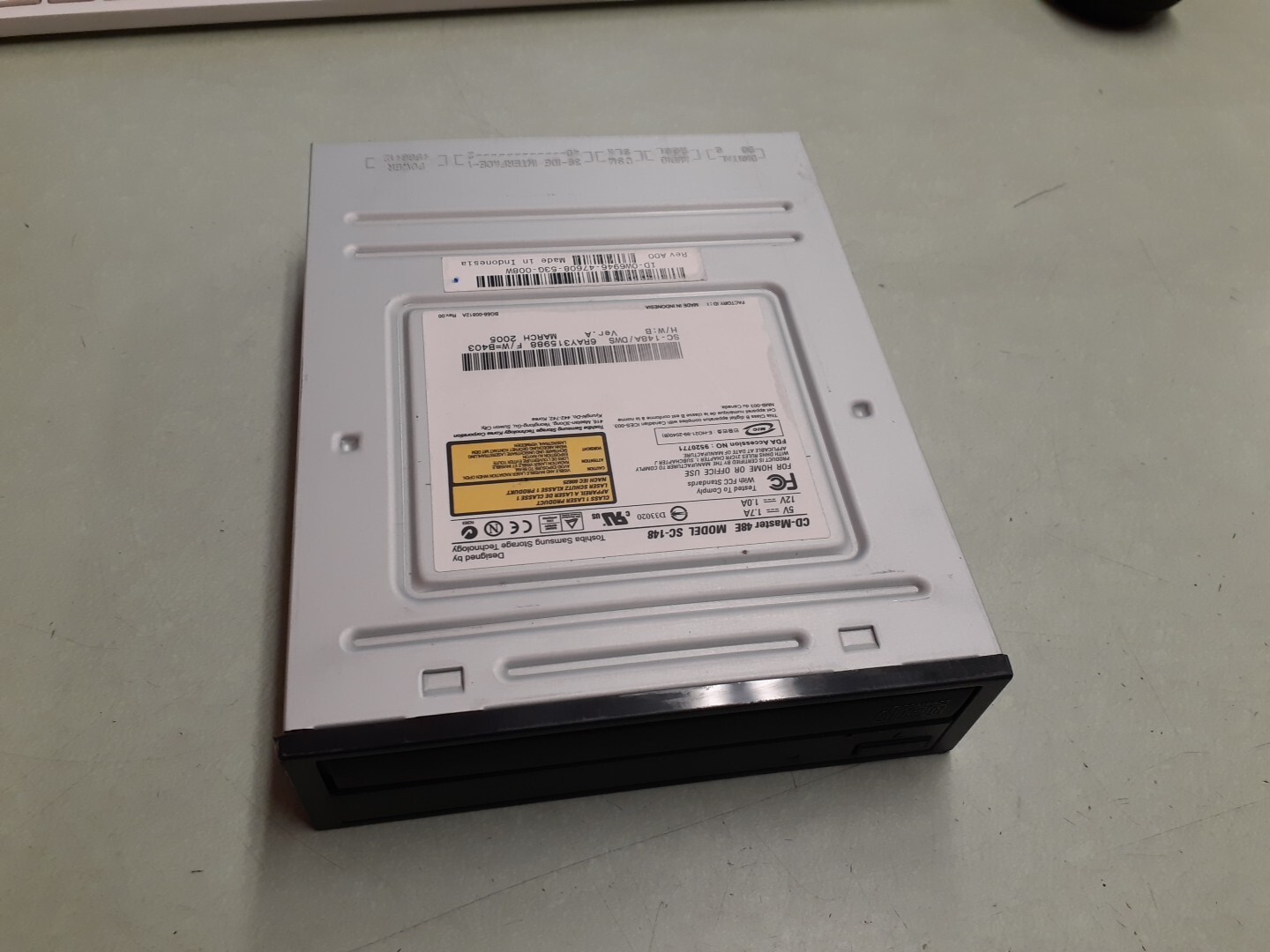 Toshiba Samsung SC-148 CD-ROM Drive SC-148A/DWS 0W6946 W6946 - Black Bezel
