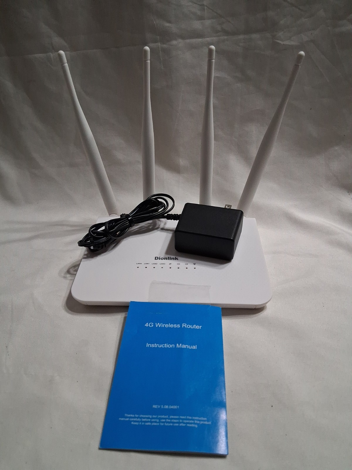Dionlink 4G LTE CPE WiFi Router SIM Card Slot 4 Antenna Unlocked Open Box Unused