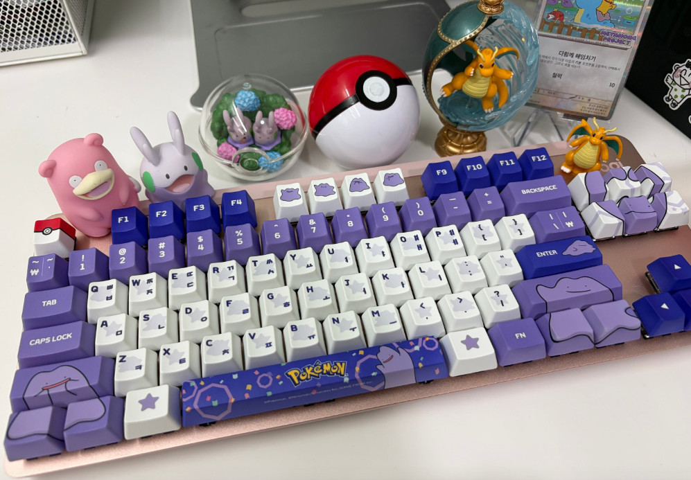 Pokémon Ditto Logitech Signature K855  Keyboard Keycap Korea Limited Edition