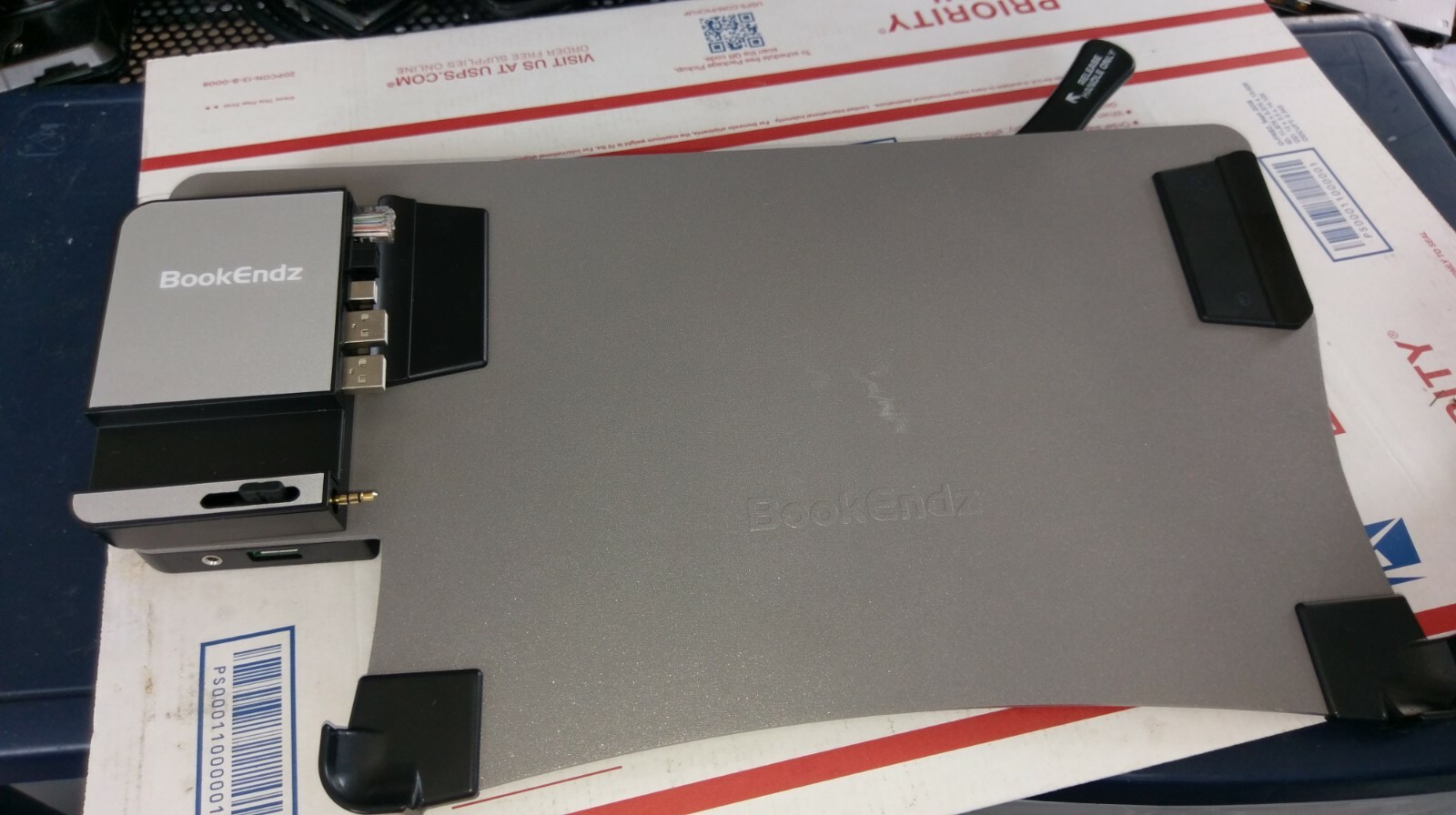 BookEndz BE-MBP15SD for 15" Apple MacBook Pro - No Power Adapter 
