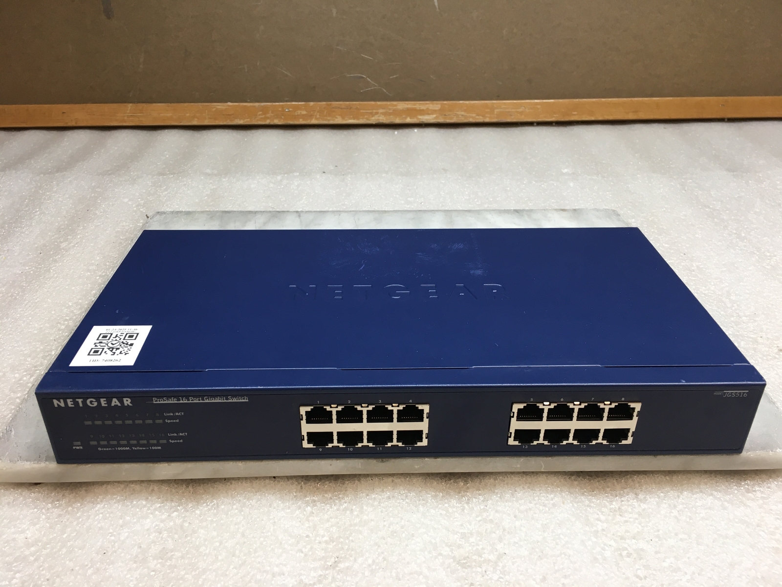 Netgear ProSafe 16 Port Gigabit Switch JGS516 v2 No Rack Ears