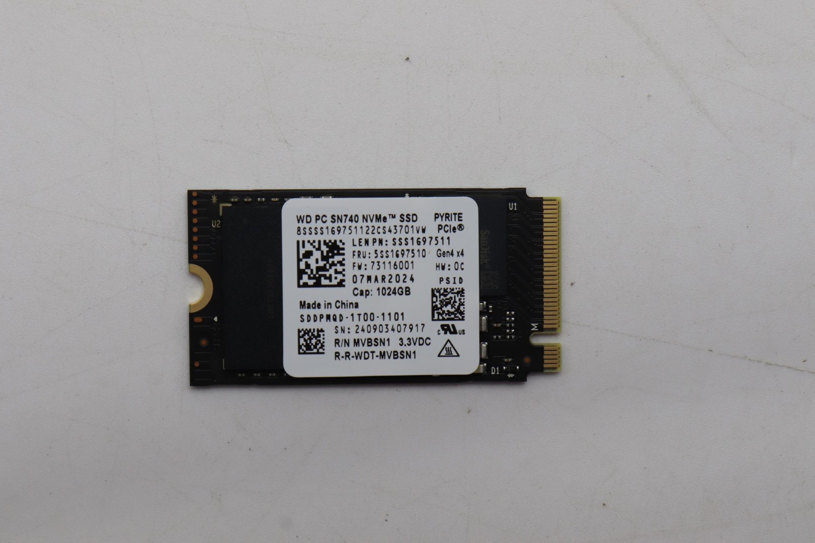 5SS1G97510 SSD WD SN740 1TB M.2 2242 PCIe Gen4 x4