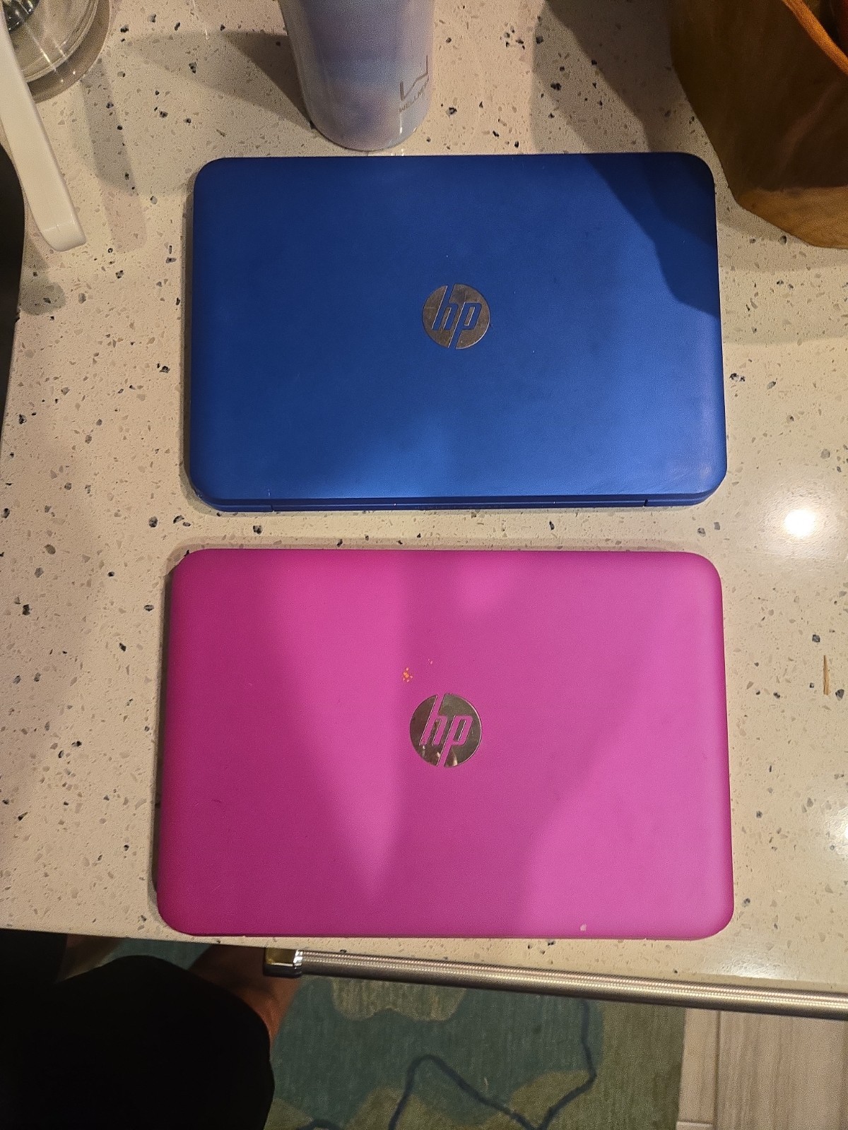 Used HP computers and pads. Working - unknown