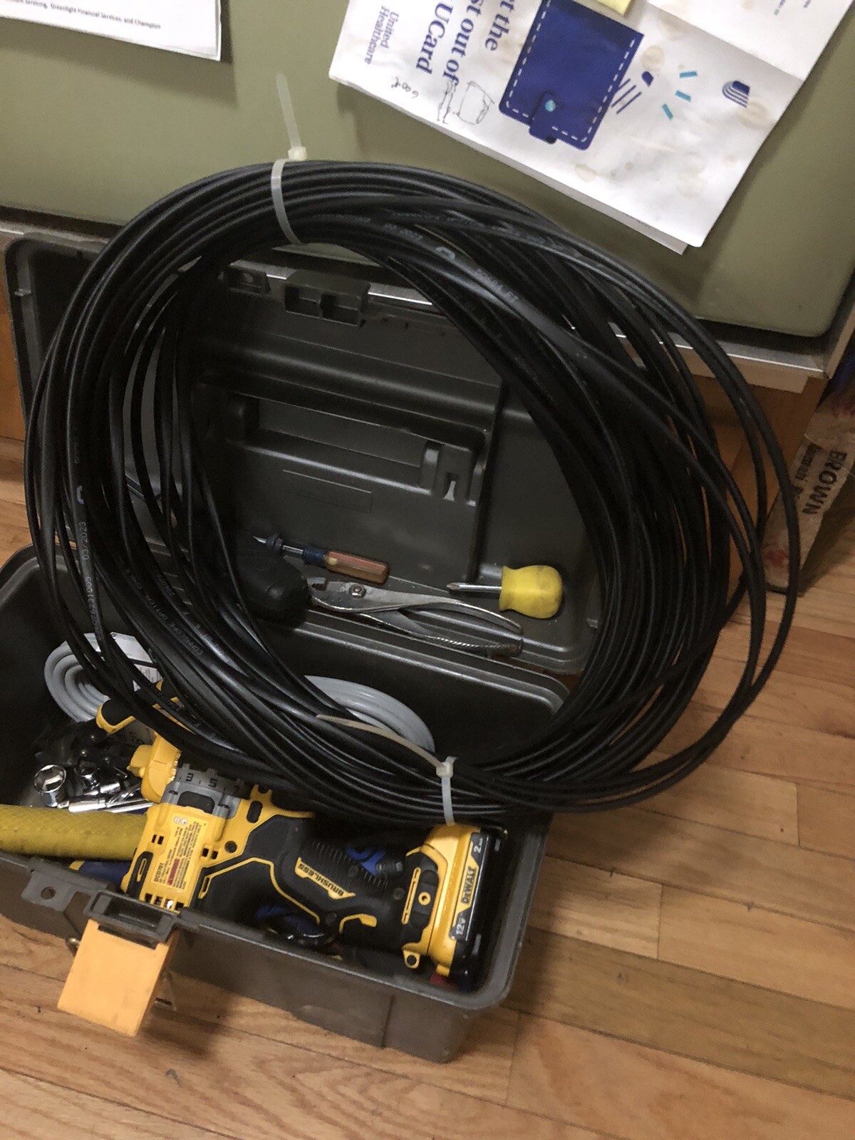 ~100 Ft Commscope Optical Cable OS2 OM 6 F 3/2023