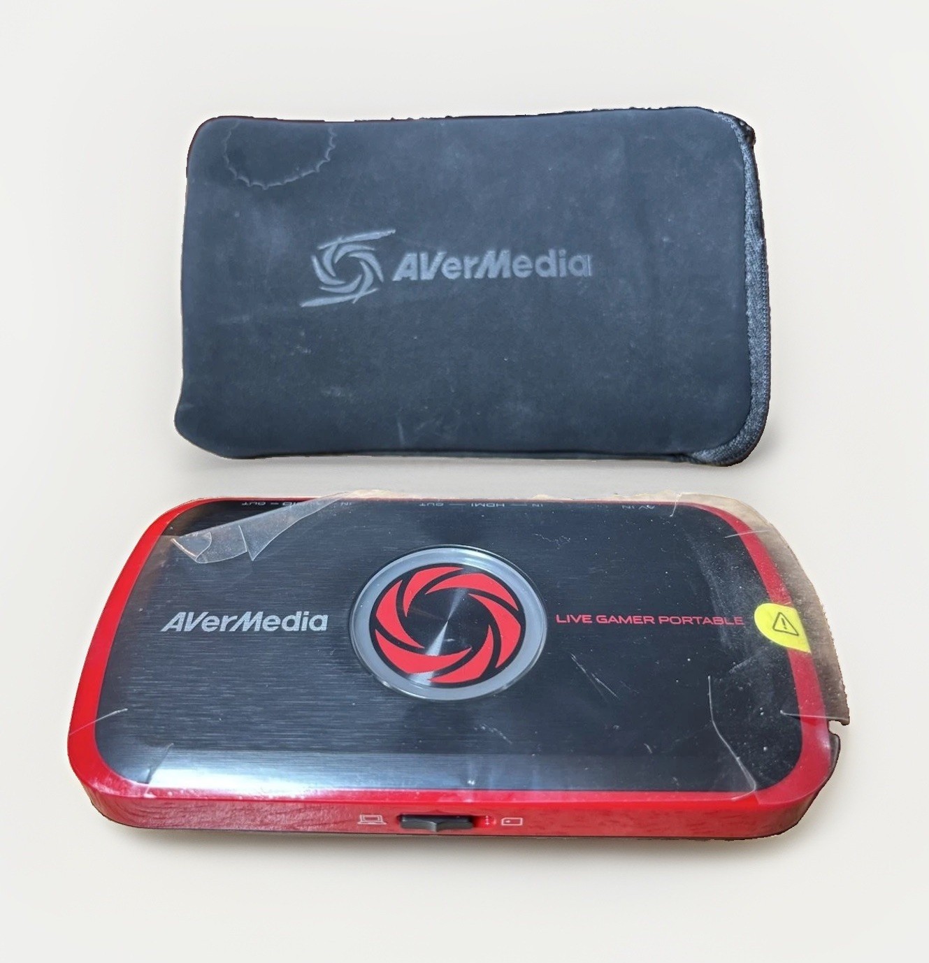 AVerMedia Live Gamer Portable C875 Capture Card UNUSED With Velvet Case Pouch