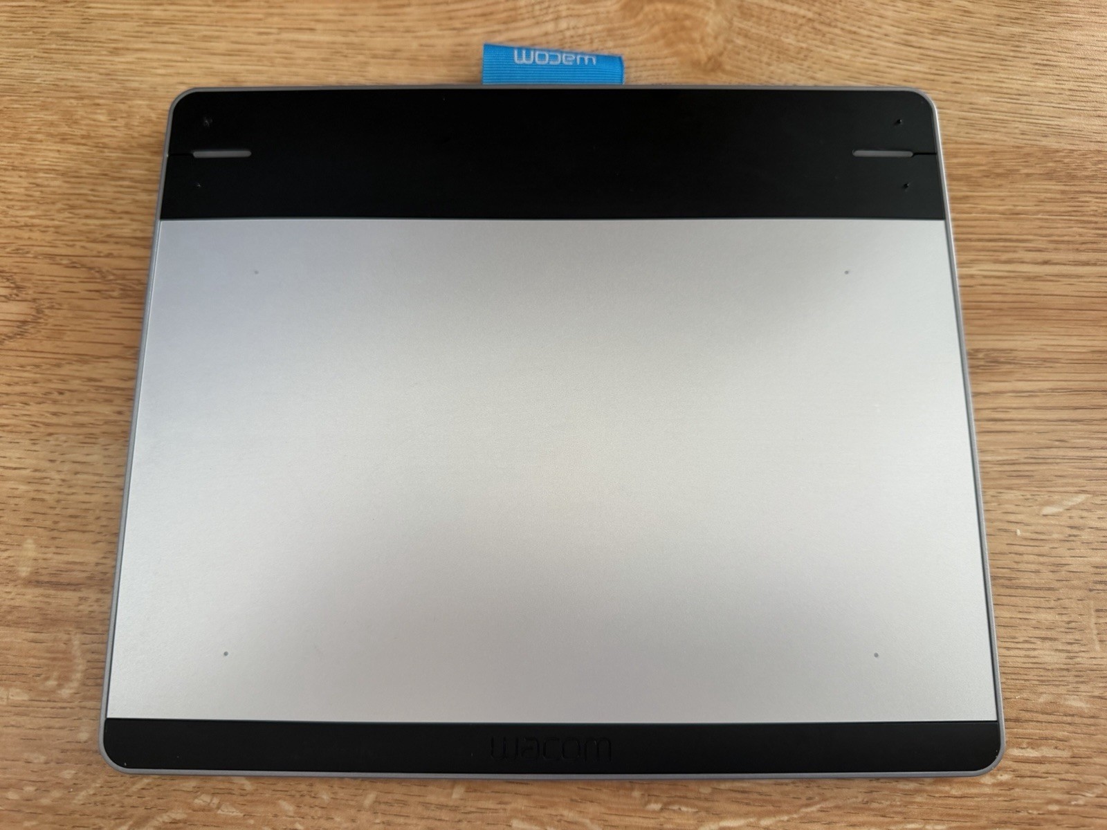 Wacom Intuos CTH-480 Pen & Touch Small Pen Tablet, Tablet Only