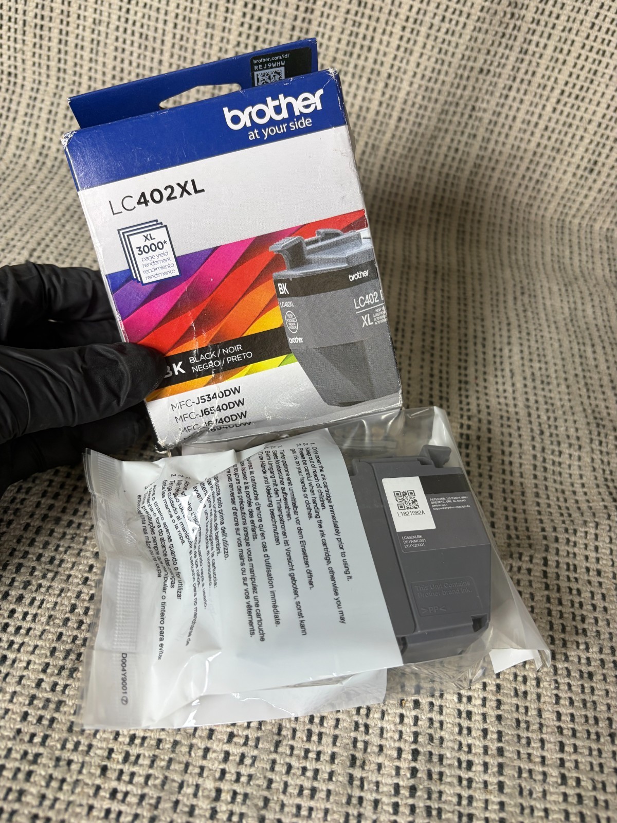 Brother LC402XLBKS 3,000 Page-Yield High-Yield Ink - Black New