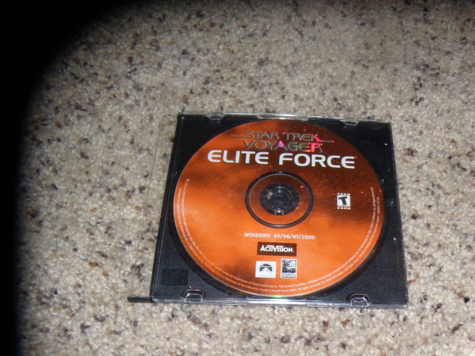 Star Trek Voyager Elite Force (PC, 2000) Near Mint Game