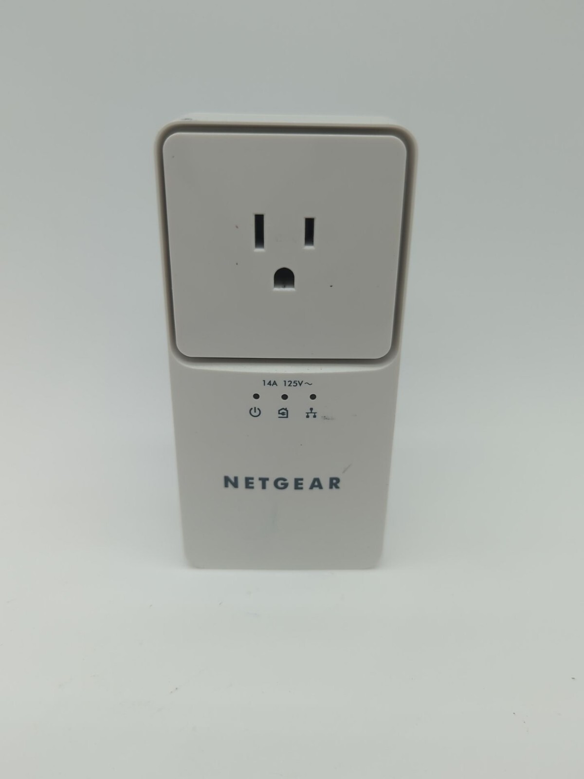 Netgear XAV2501 Powerline AV+ 200 Adapter with Pass-Thru Outlet - Tested