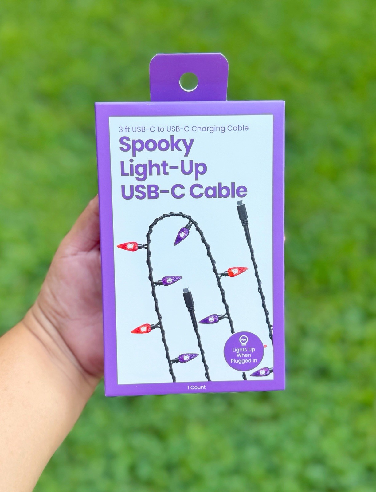 VIRAL Spooky Light-Up USB-C Cable- Orange and Purple Lights