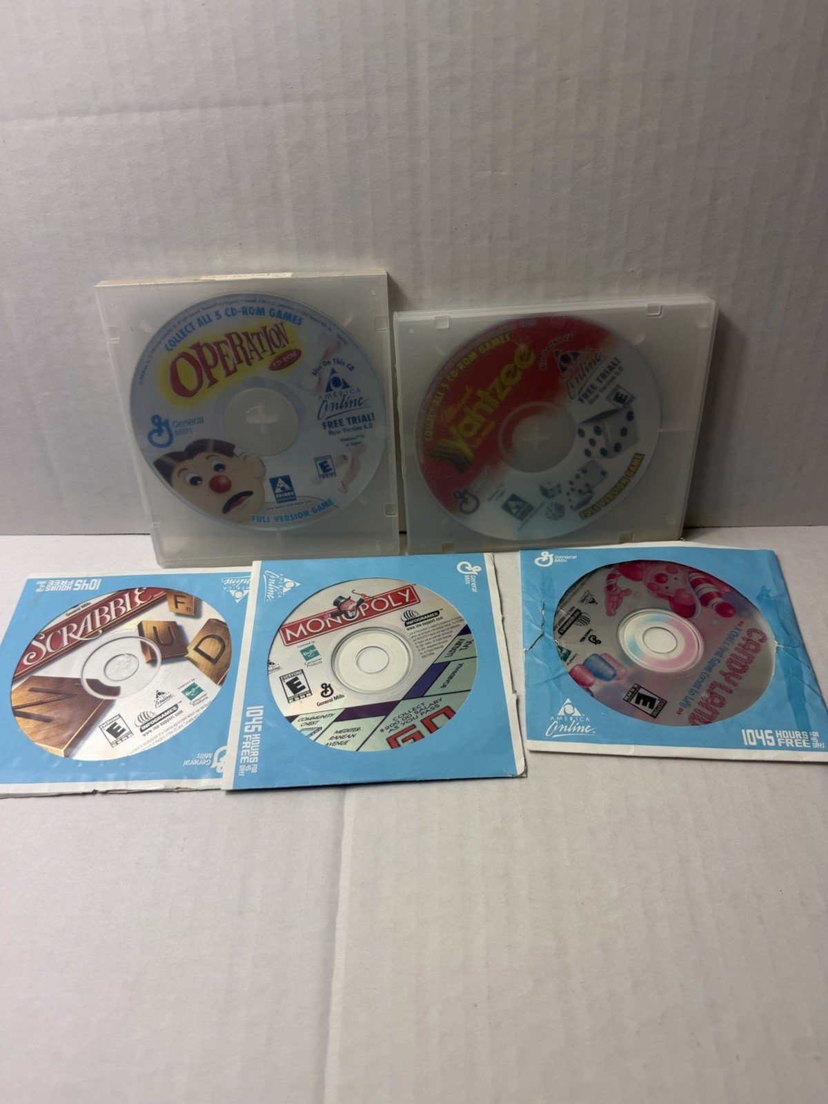 90s Windows board game themed vintage computer games, random lot of 5