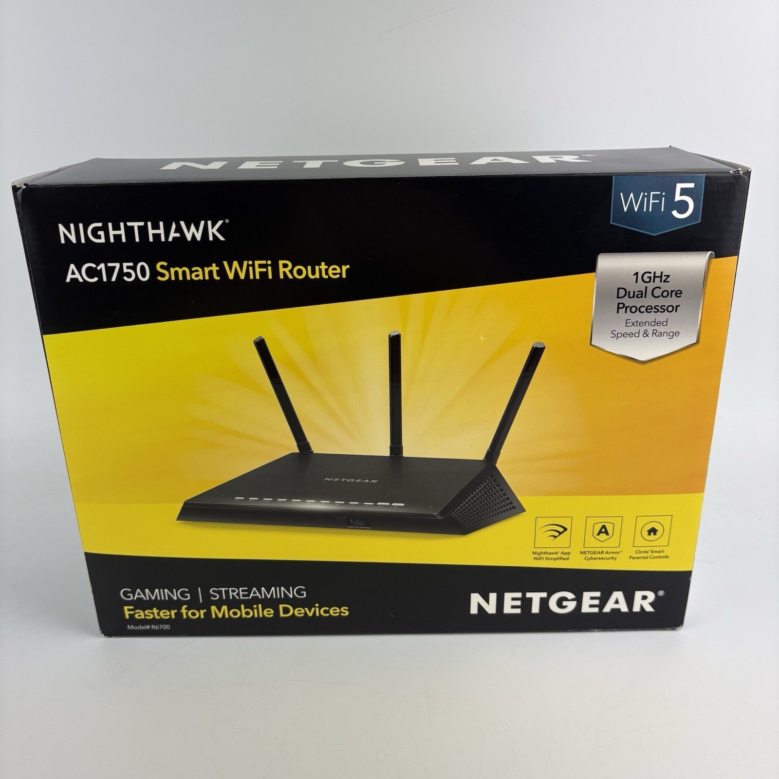 NEW NETGEAR Nighthawk AC1750 WiFi 5 Smart Router R6700 v3 4-Port Gigabit LAN