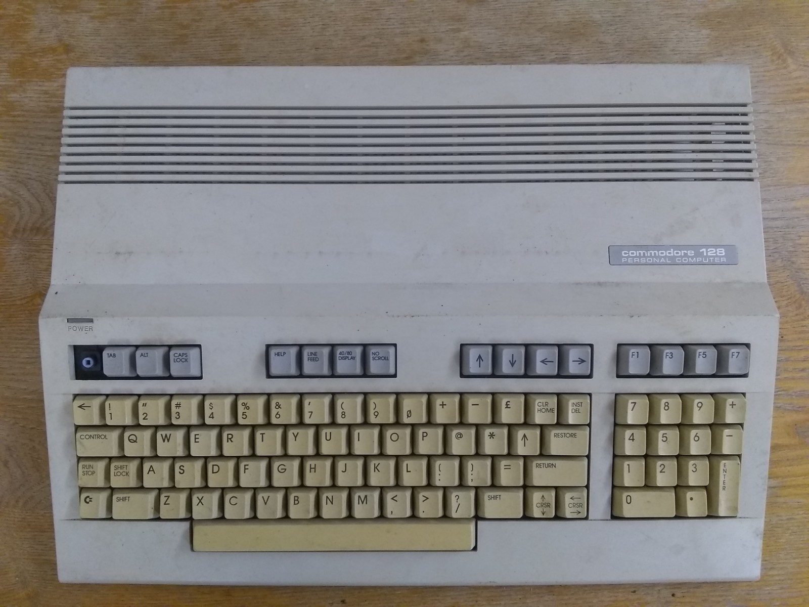 Commodore 128 Case + Keyboard + LED, C128 Computer Parts