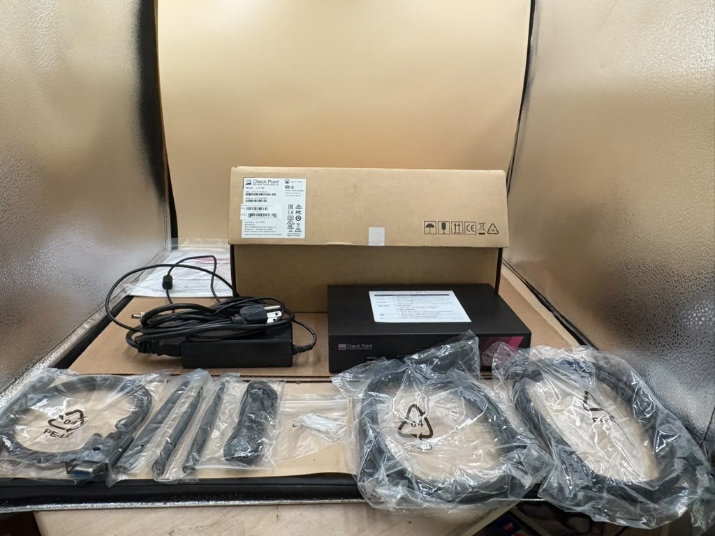 Check Point L-71W Wi-Fi Firewall With Power Cord